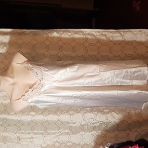 Body chic nitie.NWOT. XL